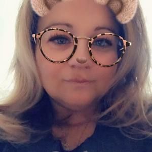 Meet your Posher, Regina